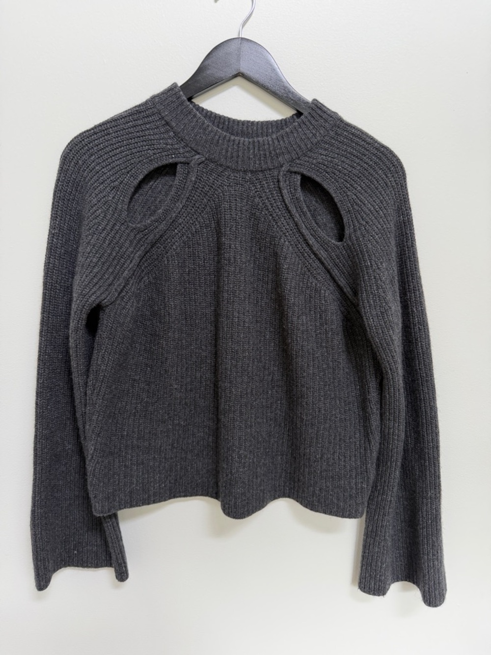Madison dutti Charcoal Cutout Ribbed Sweater - Women